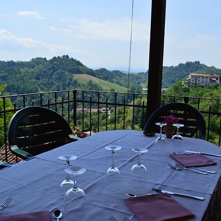 Bed and Breakfast Di Vin Roero Vezza d'Alba Exterior foto